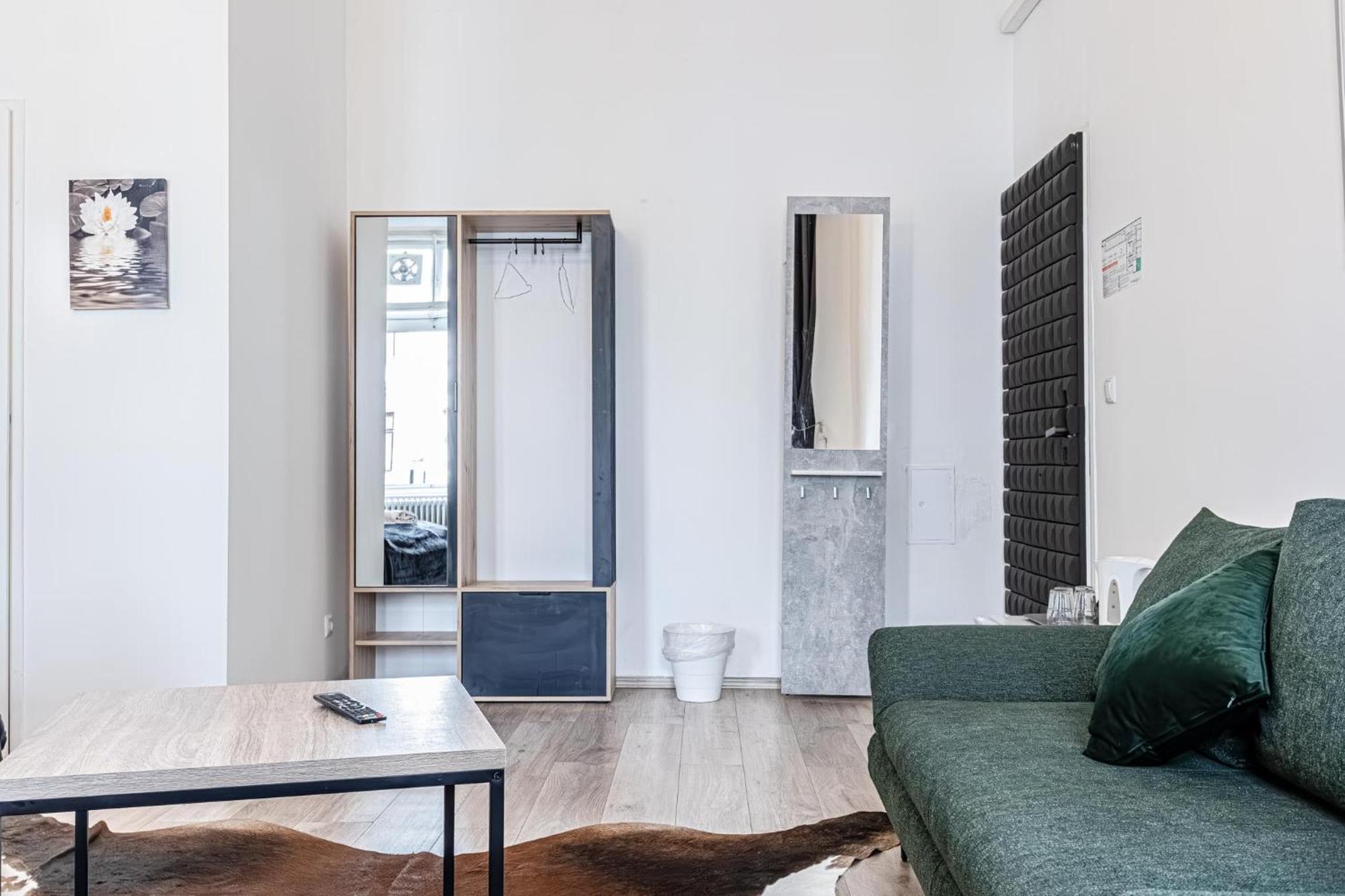 Mariahilfer Boutique Rooms - Virtual Reception & Self-Checkin Vienna Exterior photo